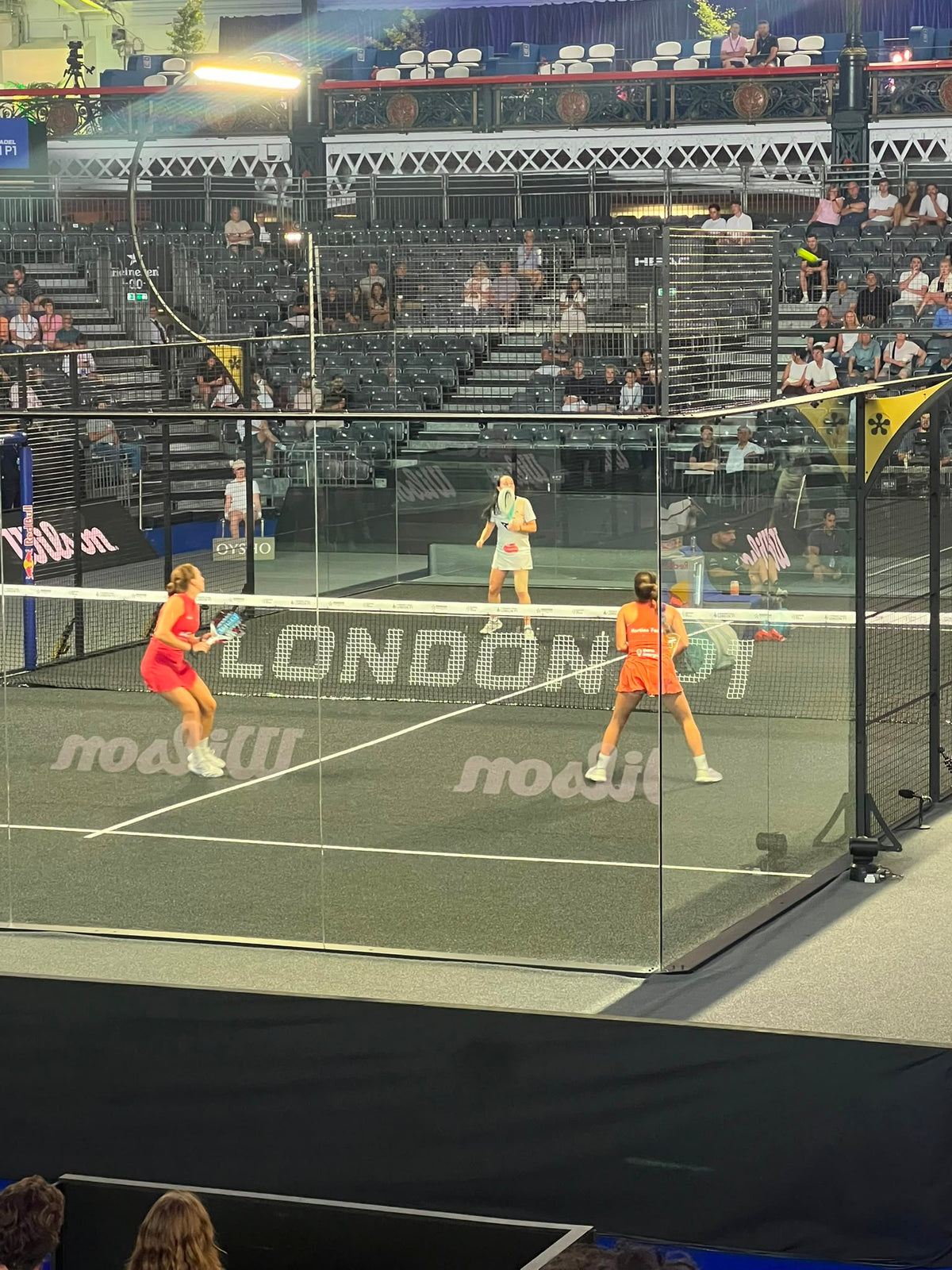 Women's professional padel match on Centre Court at London P1